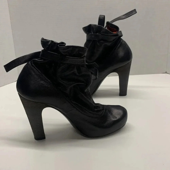 Marc Jacobs Black Leather High Heeled Ankle Boots Lace Up Bow Ankle Strap 38.5 - Picture 7 of 10